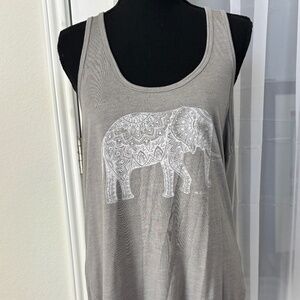 Cariloha = Graphic Tee Sleeveless